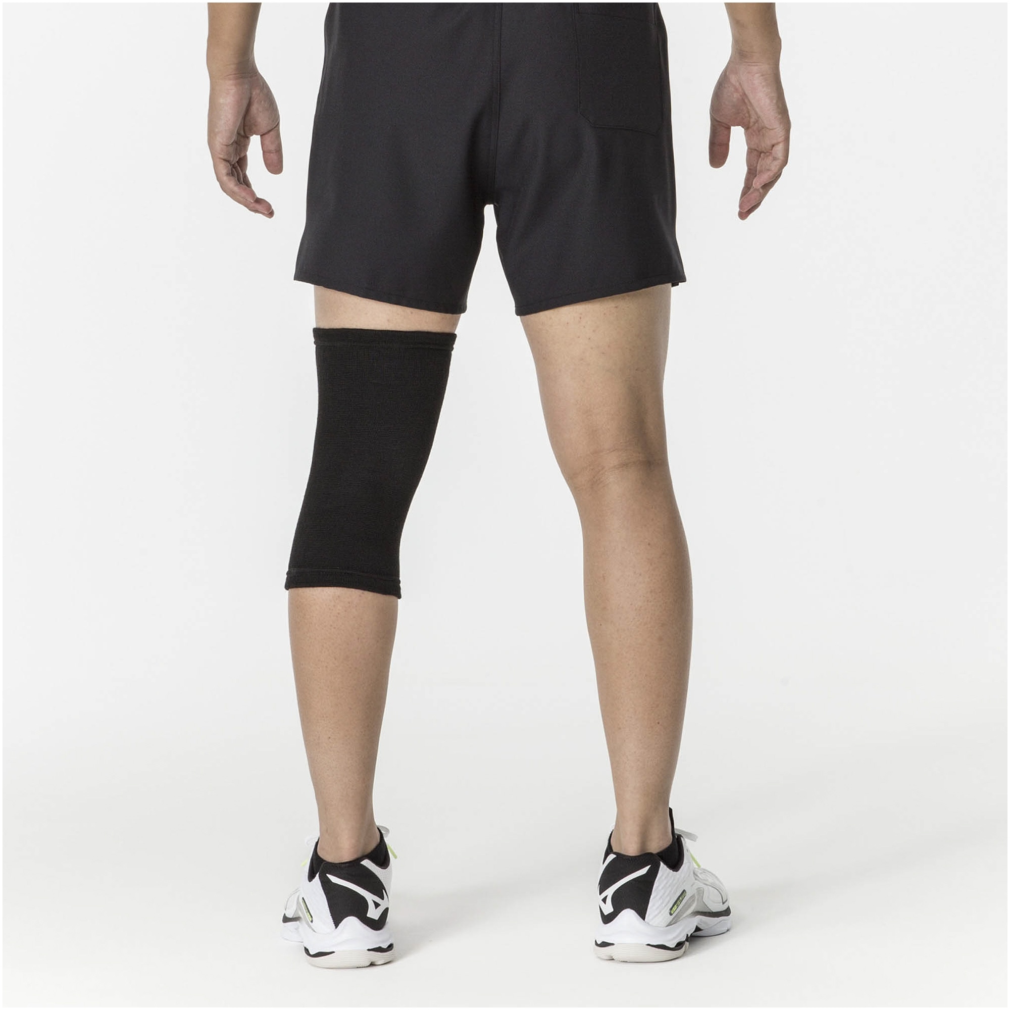 VOLLEYBALL KNEE SUPPORTER UNISEX (1 PC) Black / White