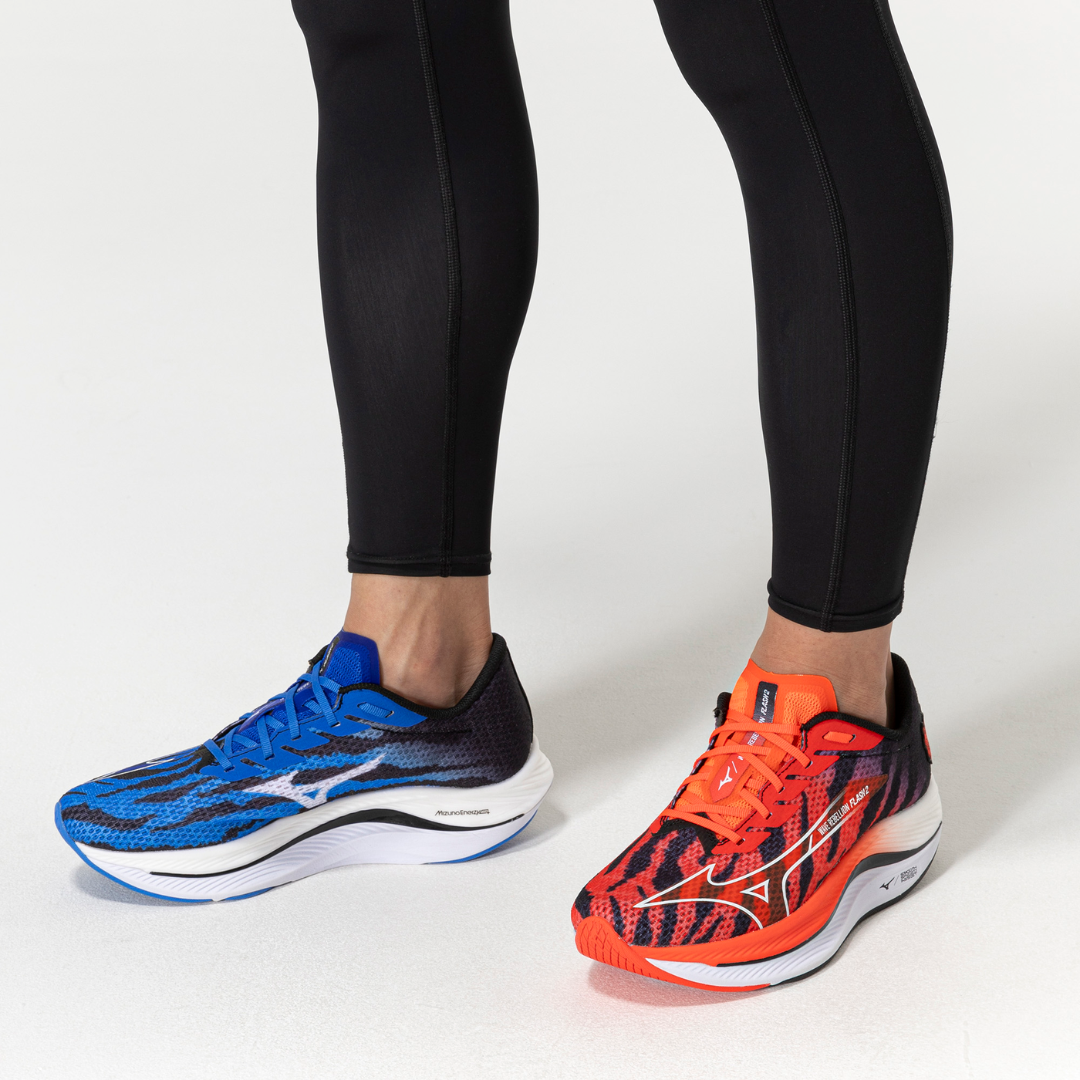 WAVE REBELLION FLASH 2 UNISEX MIZUNO Ignition Red / White / Baseball Blue
