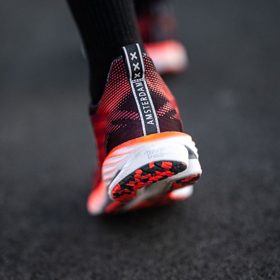 Asics gel o mizuno wave best sale