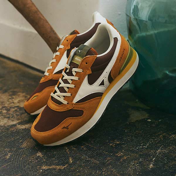 MIZUNO RB87 UNISEX Mocha Brown / Off White / Orange