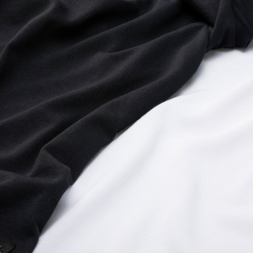 MORELIA 2 PIECES TEE SET UNISEX Black / White hi-res  I Mizuno Sport MORELIA 2 PIECES TEE SET UNISEX Black / White