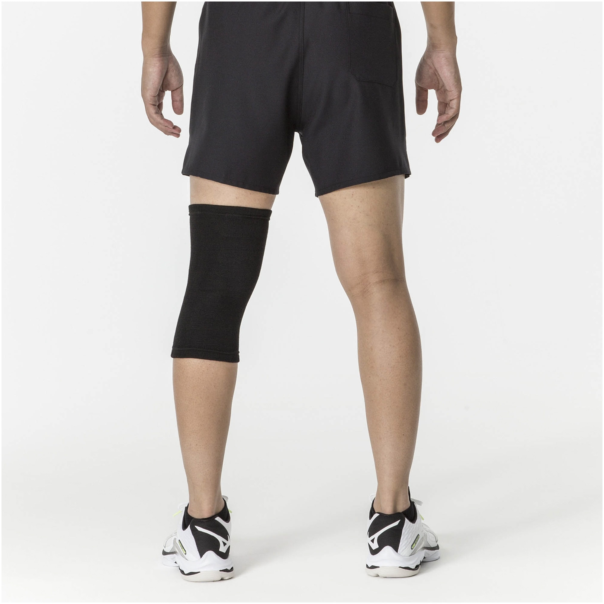 VOLLEYBALL KNEE SUPPORTER UNISEX (1 PC) Black / Gold