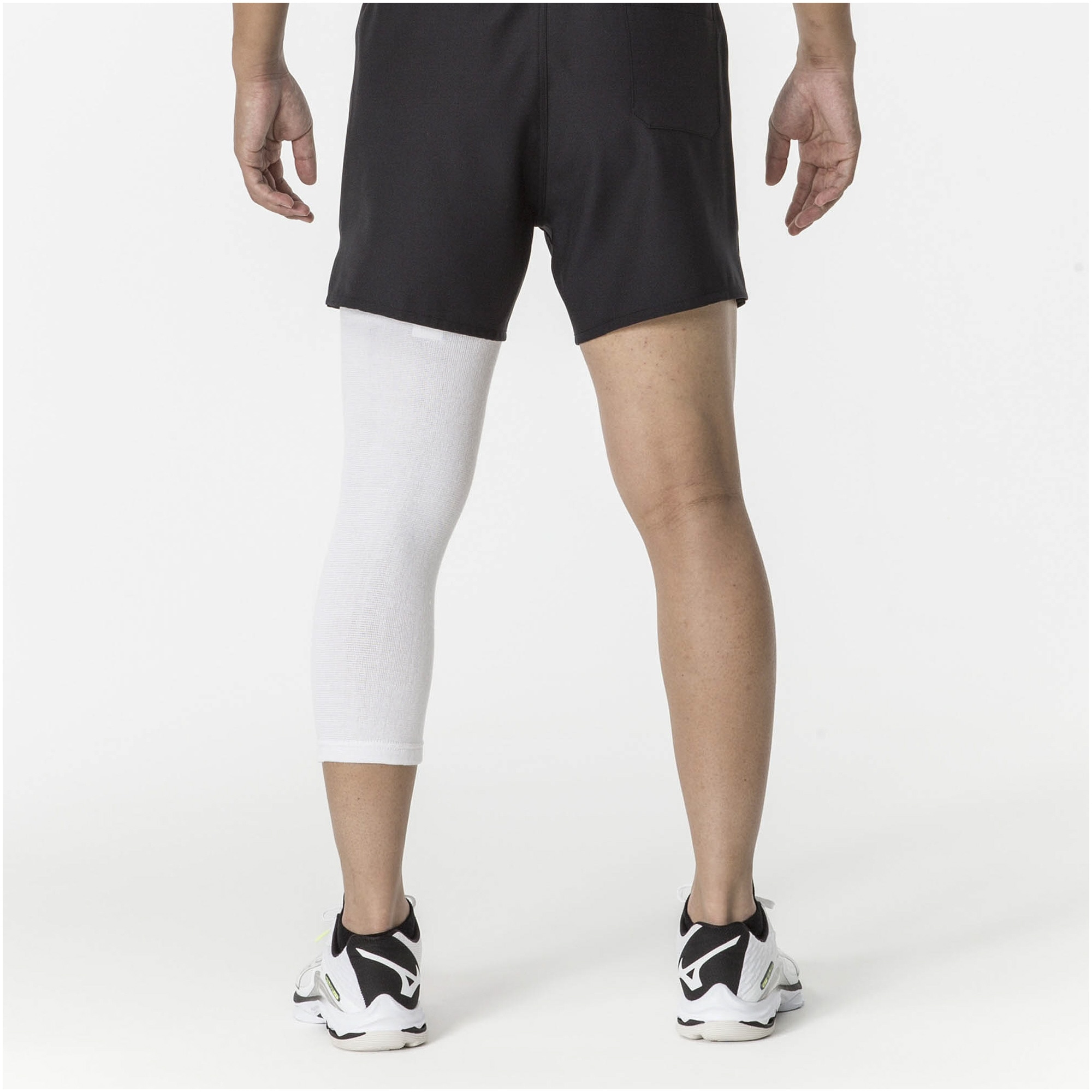 VOLLEYBALL KNEE SUPPORTER UNISEX (1 PC) White / Black