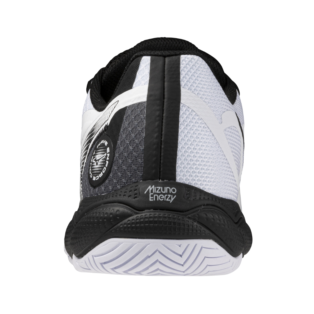 Mizuno fencing shoes deals