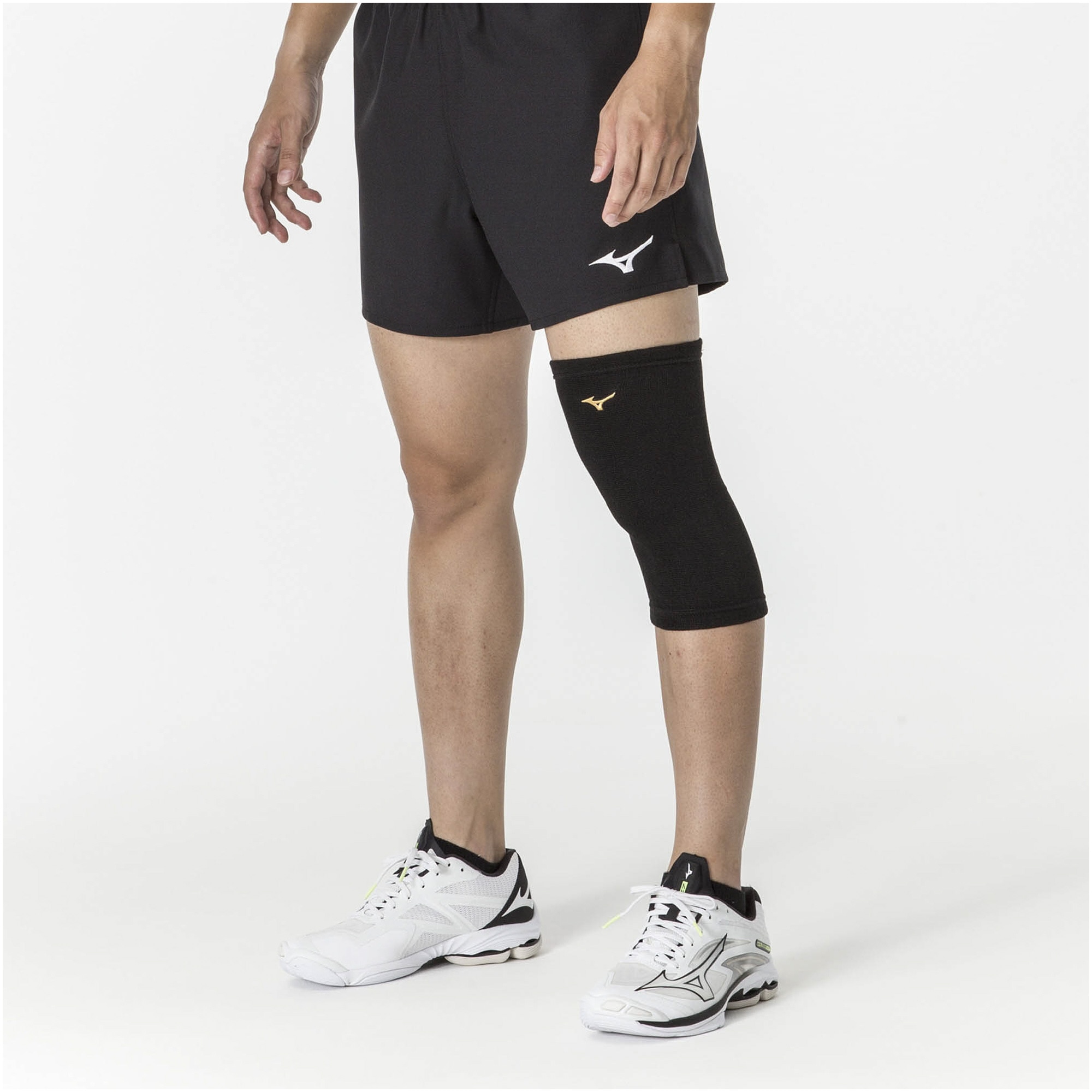 VOLLEYBALL KNEE SUPPORTER UNISEX (1 PC) Black / Gold