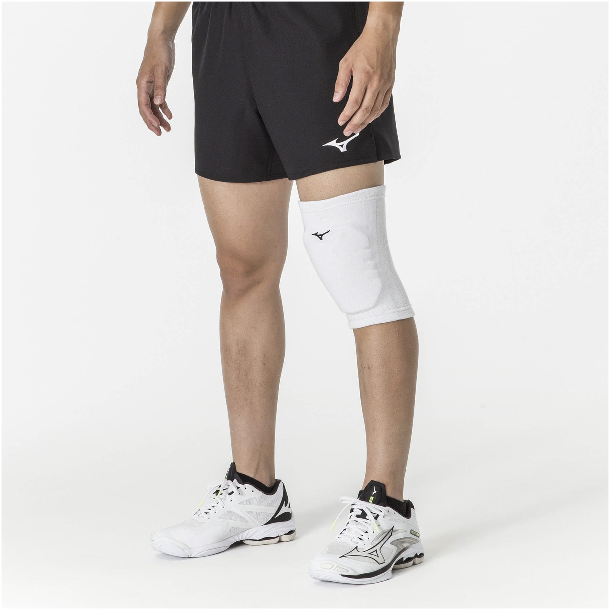 VOLLEYBALL KNEE PAD SUPPORTER UNISEX (1 PC) White / Black