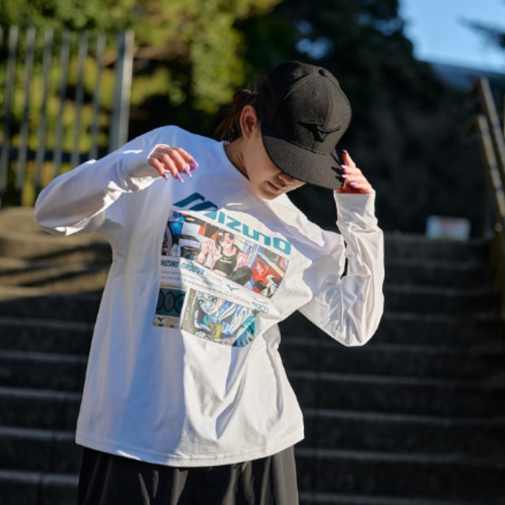 LONG SLEEVE GRAPHIC TEE UNISEX White