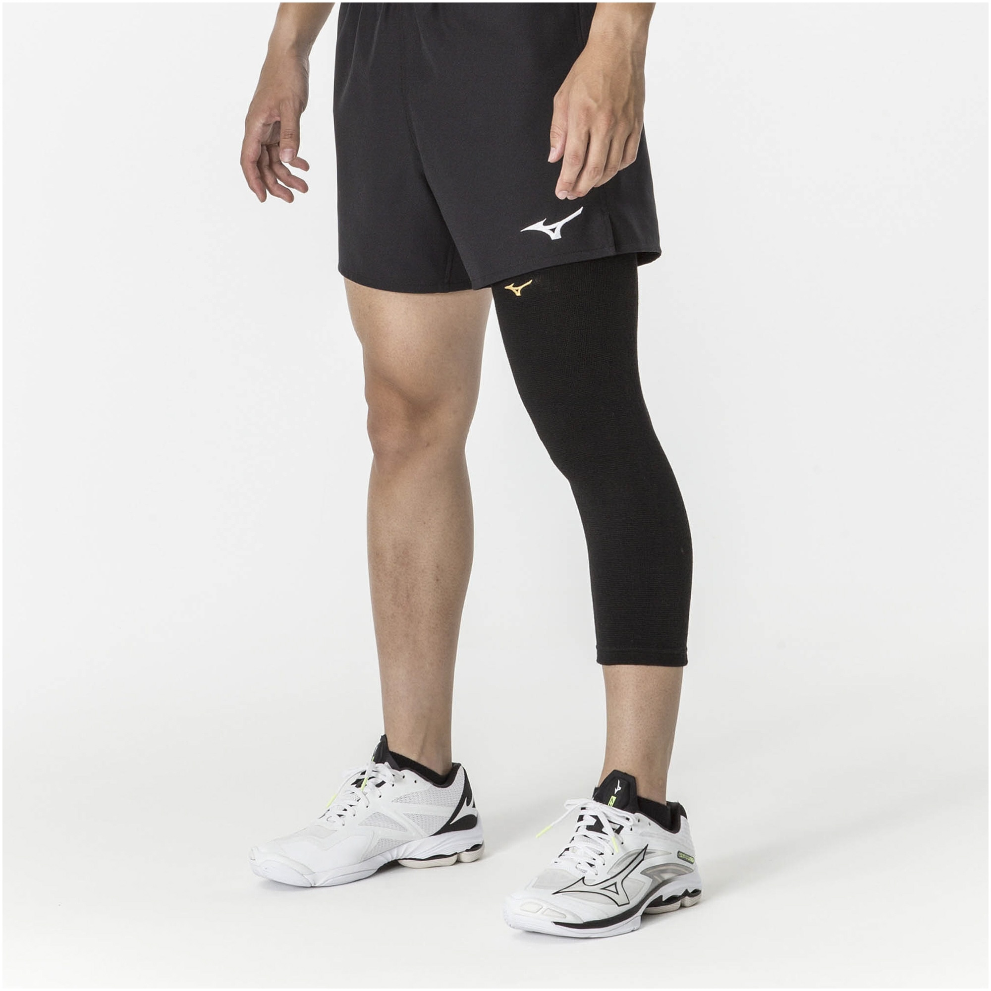 VOLLEYBALL KNEE SUPPORTER UNISEX (1 PC) Black / Gold