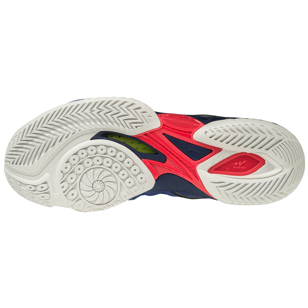 mizuno wave claw 2020