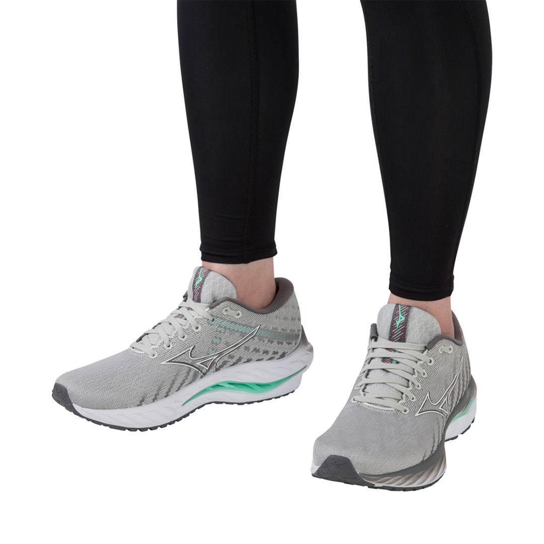 WAVE INSPIRE 19 D WIDE WOMEN Harbor Mist / White / Spring Bud