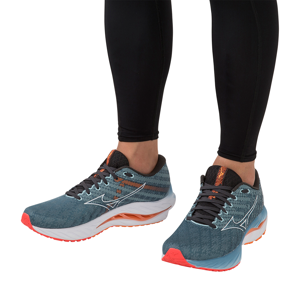 Nike 2e hotsell running shoes