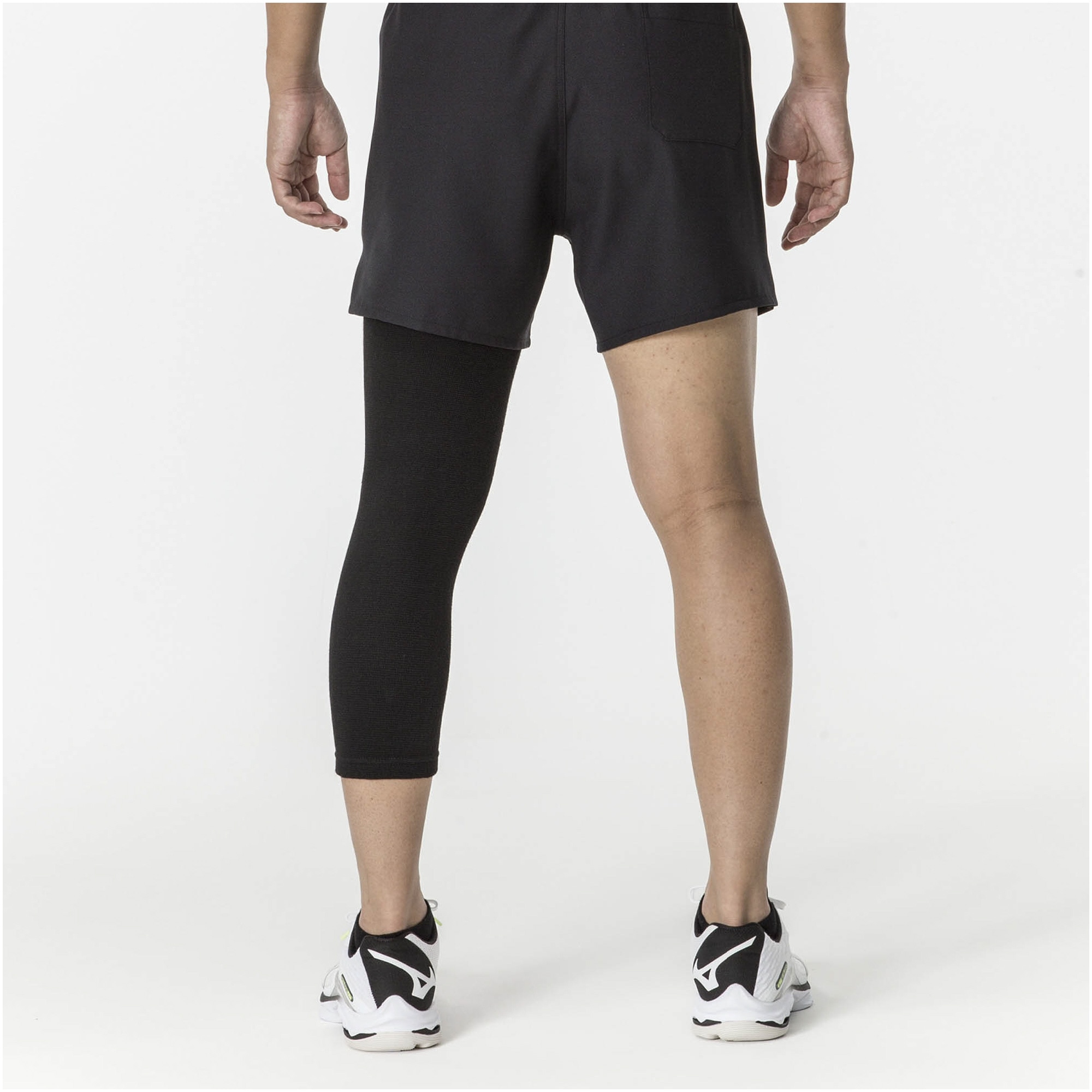 VOLLEYBALL KNEE SUPPORTER UNISEX (1 PC) Black / Gold