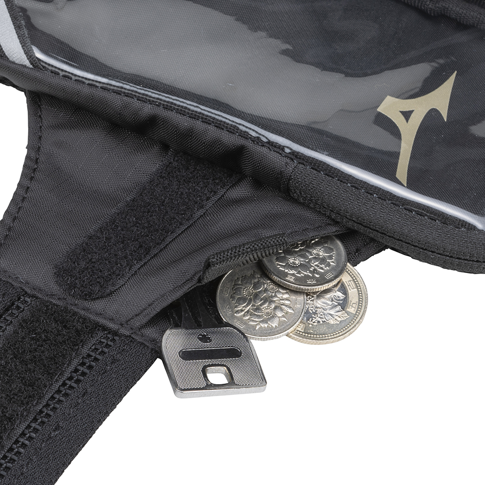 ARM POUCH CR Black