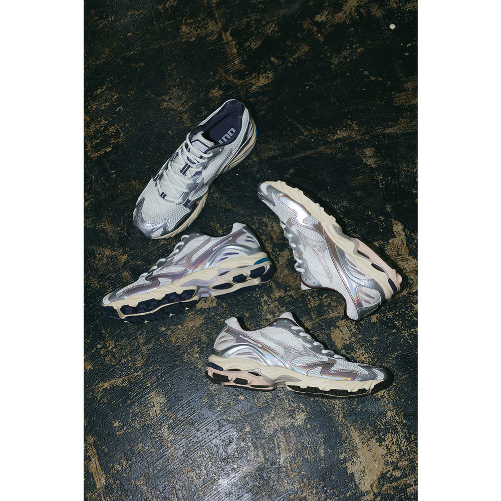 Mizuno wave inspire 10 silver hot sale