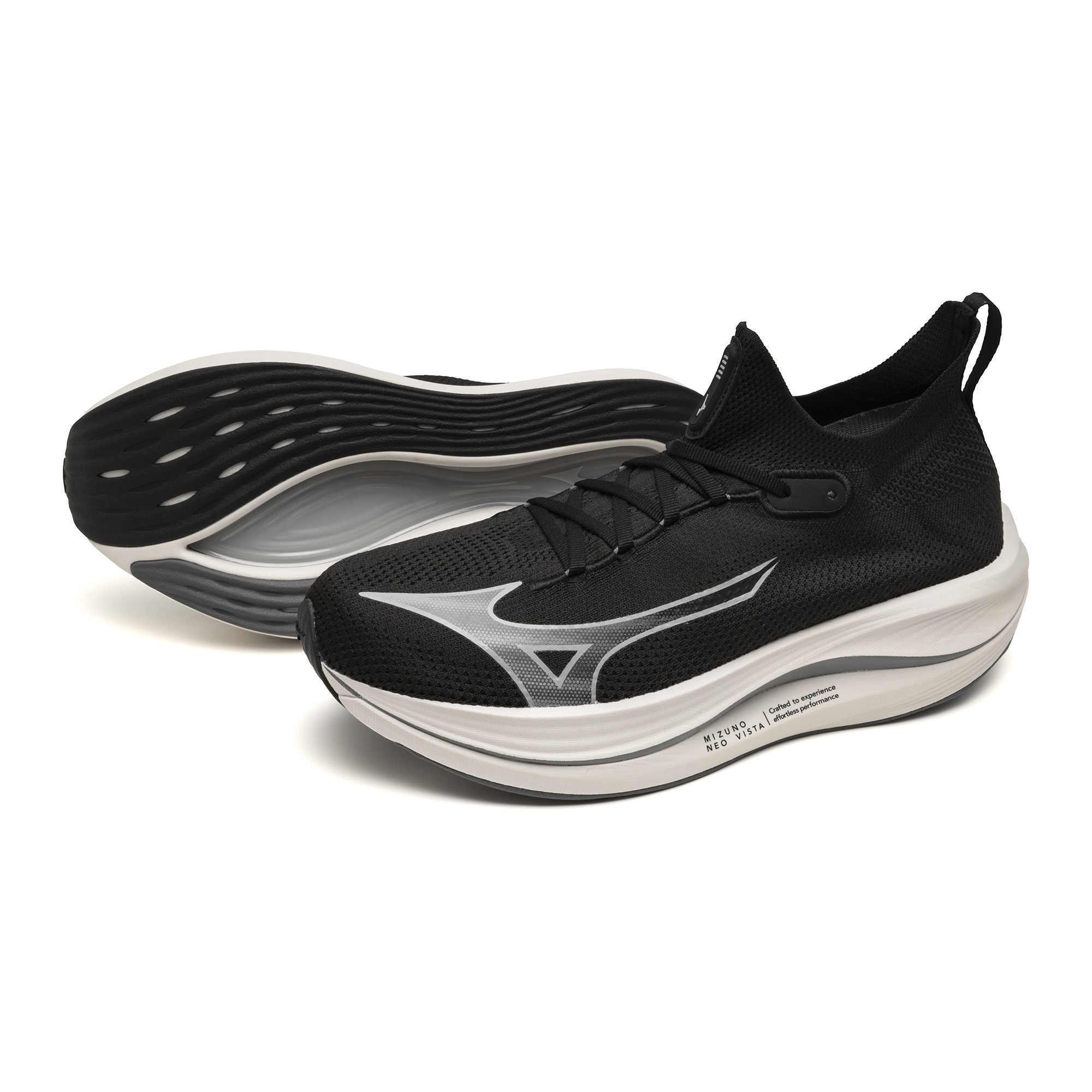 Cut in half: Mizuno Neo Vista Review (2024) | RunRepeat